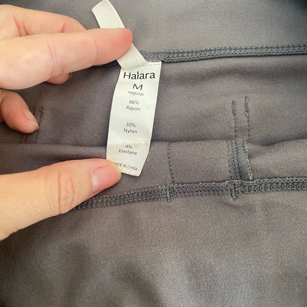 Halara Flex High Waisted Pocket Pant Stylish Gray Flare Excellent Condition - Picture 4 of 8